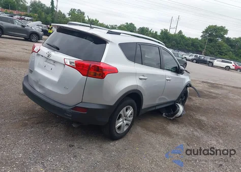 2015 Toyota Rav4 Le from USA, damaged, VIN 2T3ZFREV4FW217053